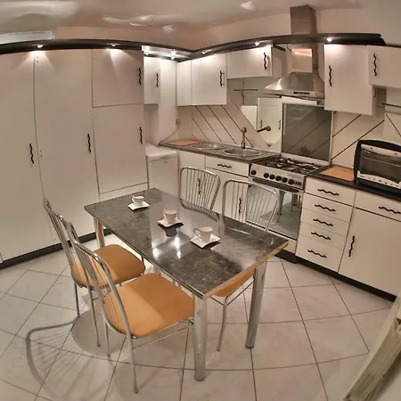 Studio High Class Appartement Boekarest