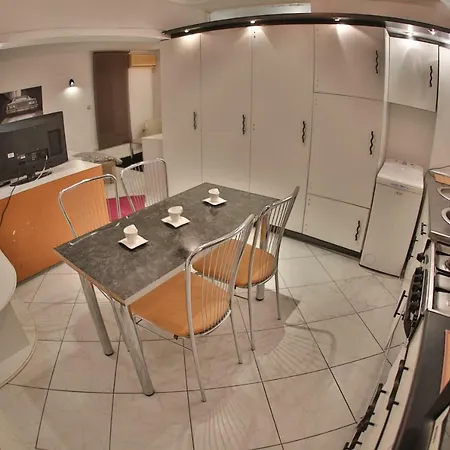 Studio High Class Апартаменти